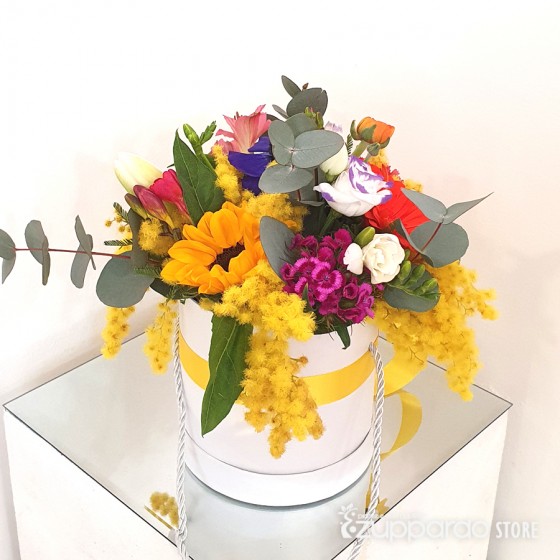 flower box fiori misti e mimosa